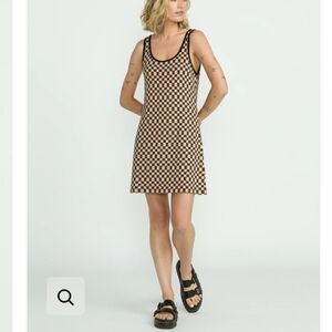 Volcom Women's Stoneway Dress. Size xsmall. New.This figure-hugging mini dress